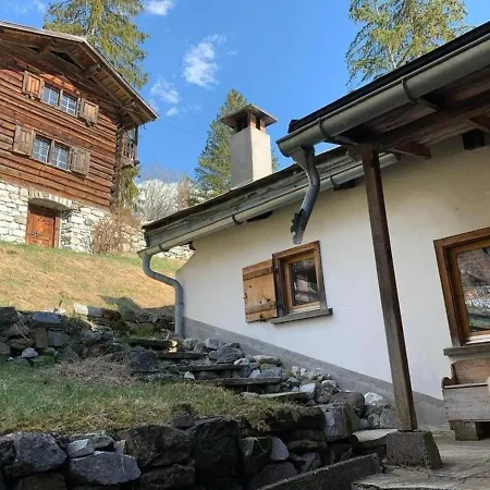 Chalet Mahli In Saas Bei Klosters بيت للعطل